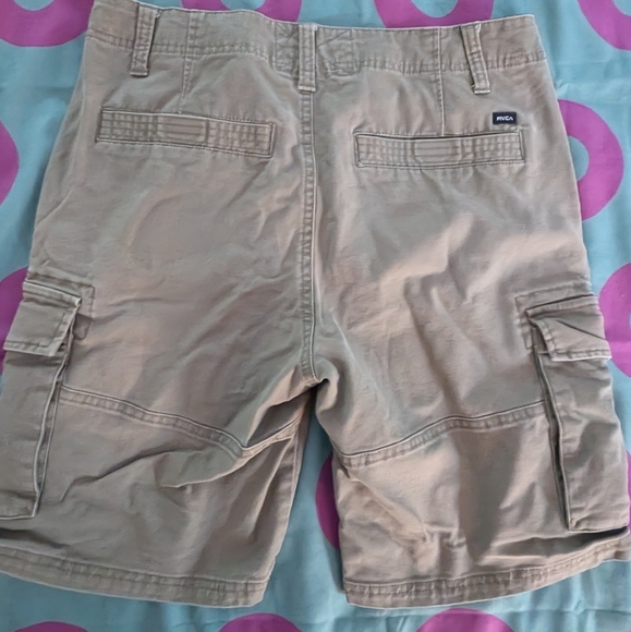 RVCA cargo shorts - Picture 2 of 4